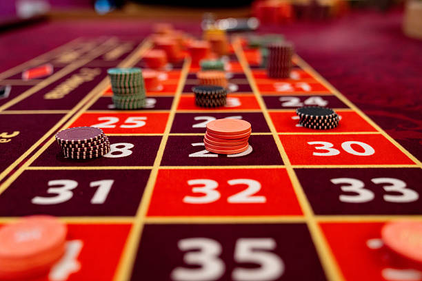 Fortune Tiger slot game interface on planetliga login showing reel layout and prize table